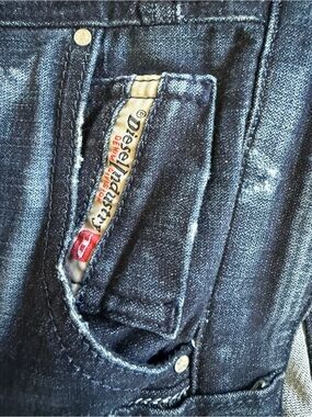 Diesel Skinzee Super Slim Skinny Jeans – Size 29 – Blue